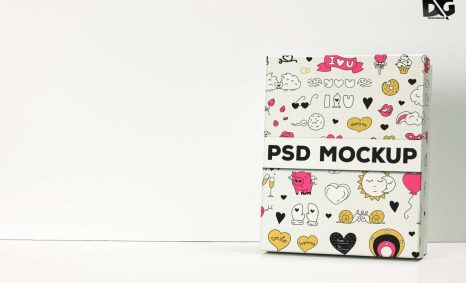Free Cosmetic Box PSD Mockup