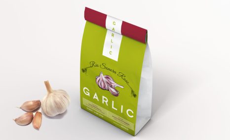 Free Garlic Pouch PSD Mockup